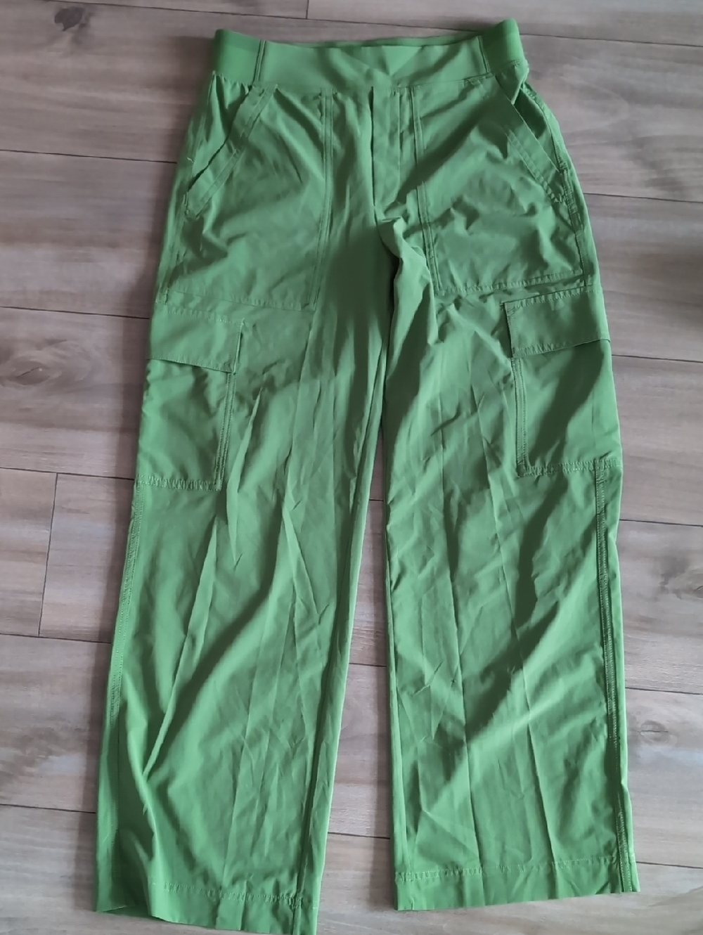 Athleta Size 4 Pants